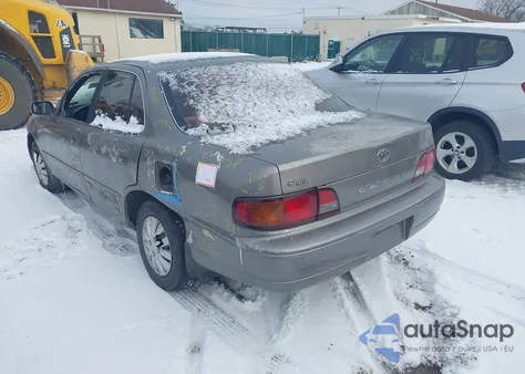 1996 Toyota Camry Dx/Le/Xle from USA, damaged, VIN JT2BG12K7T0393629